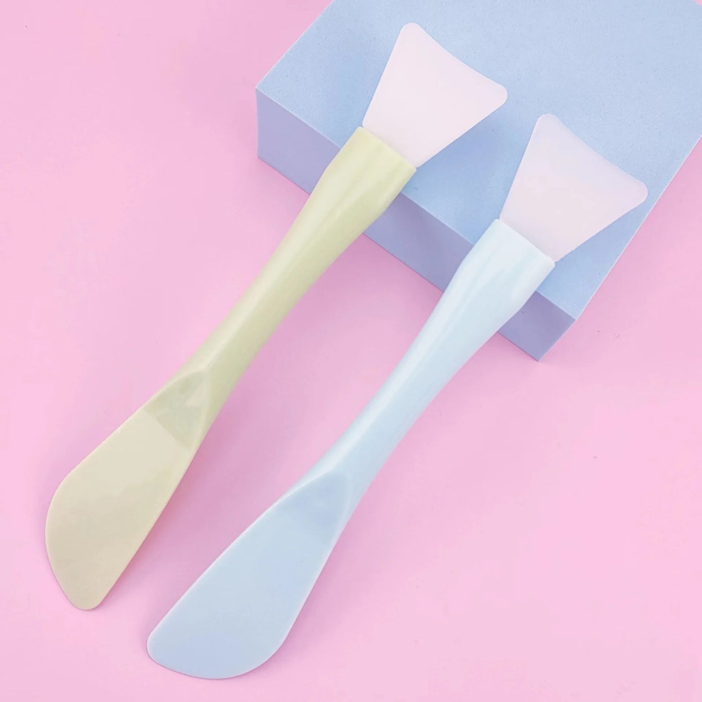 Silicone Face Mask Brush – Dual Use Applicator & Spatula